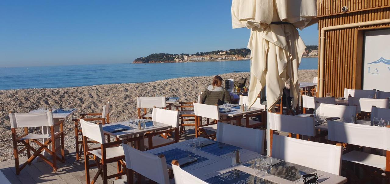 Appartement Entier Au Dessus De Villa, Climatisation Reversible Poele A Bois Tres Chaleureux , Wi Fi Parking Privee Gratuit Situation 500 M, Plage Et Centre Ville Sanary-sur-Mer Exteriör bild