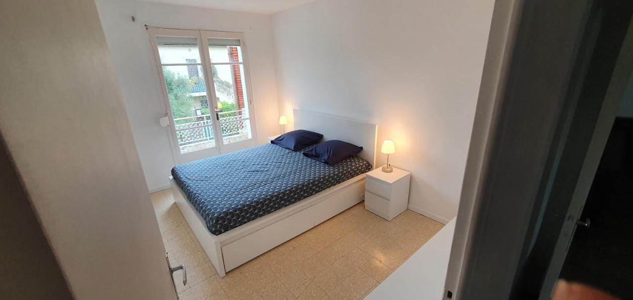 Appartement Entier Au Dessus De Villa, Climatisation Reversible Poele A Bois Tres Chaleureux , Wi Fi Parking Privee Gratuit Situation 500 M, Plage Et Centre Ville Sanary-sur-Mer Exteriör bild